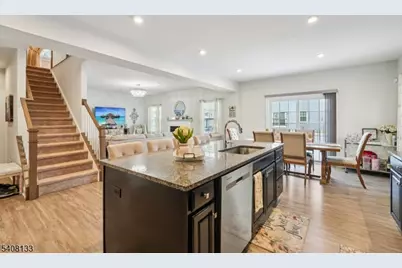 62 Trafalgar Ct, Sparta Township, NJ 07871 - Photo 13