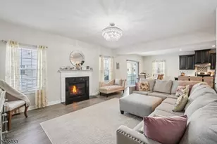 62 Trafalgar Ct, Sparta Township, NJ 07871 - Photo 9