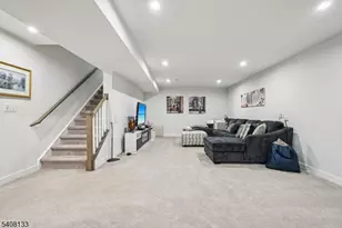 62 Trafalgar Ct, Sparta Township, NJ 07871 - Photo 27