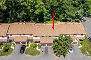 6 Tulip Ct, Edison, NJ 08820 - Photo 5