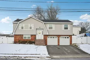 14 Carr Pl, Totowa, NJ 07512 - Photo 1