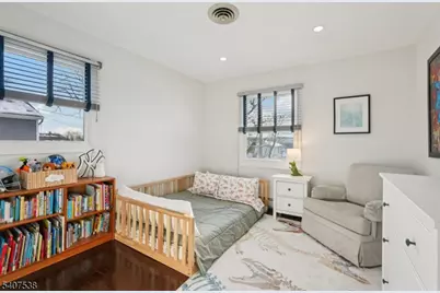 14 Carr Pl, Totowa, NJ 07512 - Photo 17