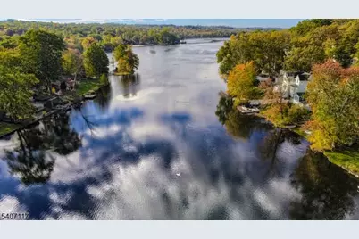 174 Hillcrest Dr, Wayne, NJ 07470 - Photo 27