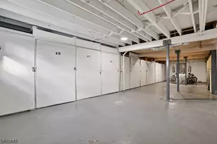 605 Grove St, Clifton, NJ 07013 - Photo 11