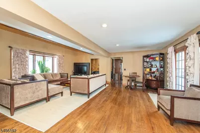 69 Buena Vista Dr, Ringwood, NJ 07456 - Photo 7