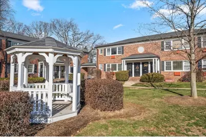 218 Pitney Pl #218, Morris Township, NJ 07960 - Photo 1