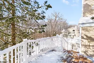 64 Encampment Dr, Bedminster Township, NJ 07921 - Photo 3