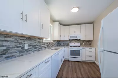 238 Van Ave, Pompton Lakes, NJ 07442 - Photo 15