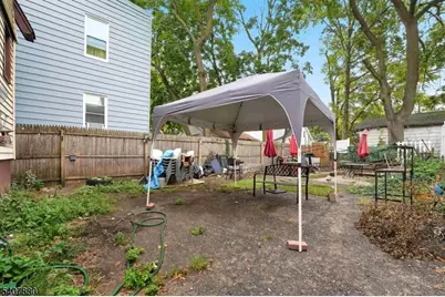 78 Valley St, Newark, NJ 07106 - Photo 13