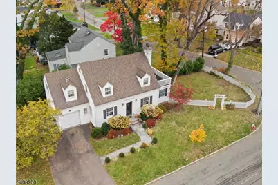 16 Meadowbrook Rd, Chatham, NJ 07928 - Photo 5