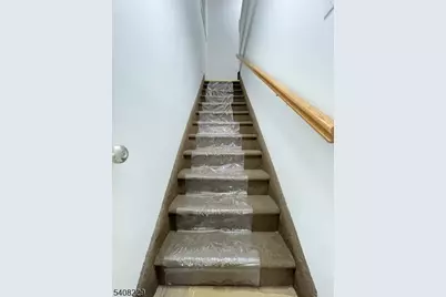 84 Brighton Ave, Kearny, NJ 07032 - Photo 23