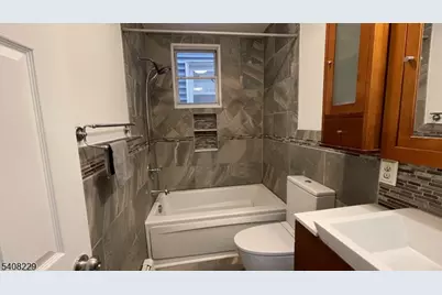 84 Brighton Ave, Kearny, NJ 07032 - Photo 9