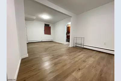 84 Brighton Ave, Kearny, NJ 07032 - Photo 5