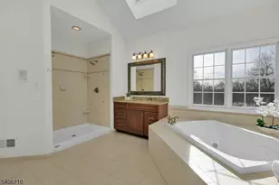 37 Crownview Ct, Sparta Township, NJ 07871 - Photo 31