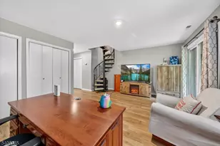 1 Purgatory Ct, Vernon, NJ 07462 - Photo 1