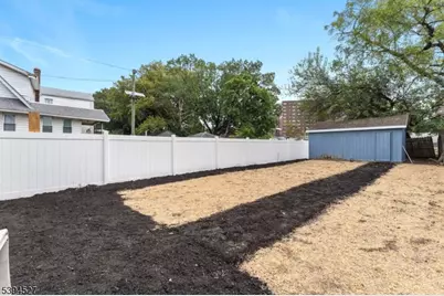 140 Brookside Ave, Irvington, NJ 07111 - Photo 25