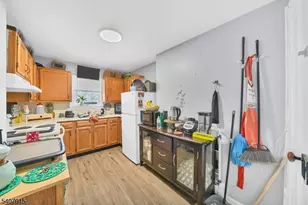 137 Belvidere Ave, Washington Boro, NJ 07882 - Photo 19