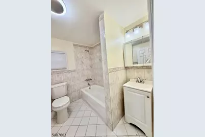 71 Washington St, East Orange, NJ 07017 - Photo 9