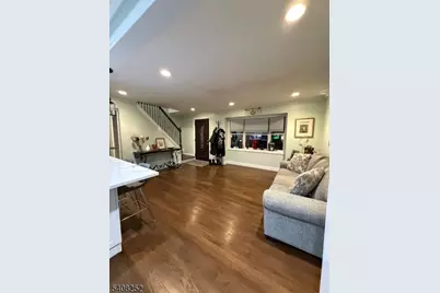 71 Wingra Ave, Rutherford, NJ 07070 - Photo 3