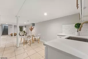 526 Jackson Ave, Elizabeth, NJ 07201 - Photo 23