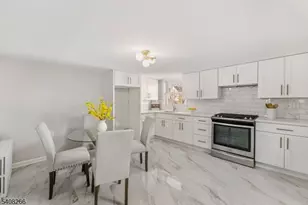 526 Jackson Ave, Elizabeth, NJ 07201 - Photo 5