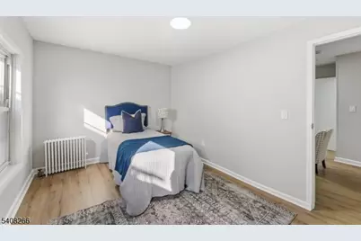 526 Jackson Ave, Elizabeth, NJ 07201 - Photo 11