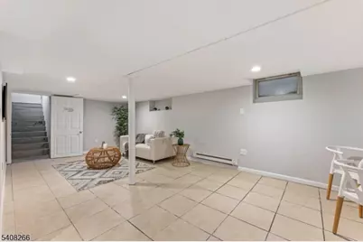 526 Jackson Ave, Elizabeth, NJ 07201 - Photo 25