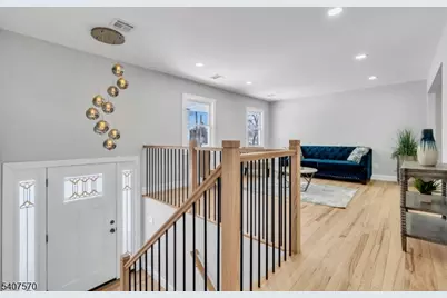 27 Marian Dr, Montgomery Township, NJ 08502 - Photo 9