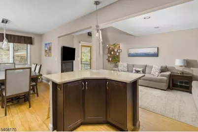 97 Continental Rd, Parsippany, NJ 07950 - Photo 19