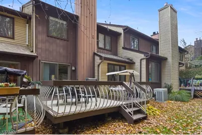 97 Continental Rd, Parsippany, NJ 07950 - Photo 39