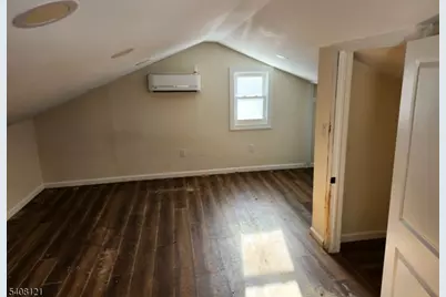 18 Mountainside Dr, Vernon, NJ 07461 - Photo 11