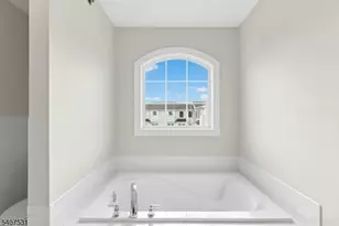 615 Maple Ct, Garwood, NJ 07027 - Photo 27