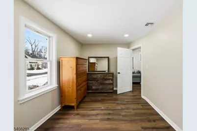 632 Parkview Ave, North Plainfield, NJ 07063 - Photo 5