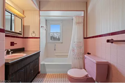 14 Pembrook Dr, Kenilworth, NJ 07033 - Photo 17