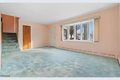 14 Pembrook Dr, Kenilworth, NJ 07033 - Photo 5