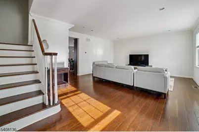 54 Carillon Cir, Livingston, NJ 07039 - Photo 9