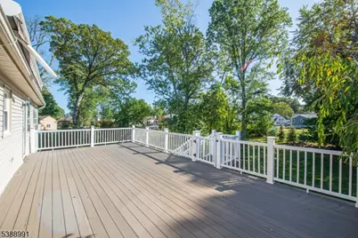 9 Dixon Pl, East Hanover Township, NJ 07936 - Photo 19