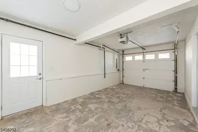 9 Dixon Pl, East Hanover Township, NJ 07936 - Photo 31