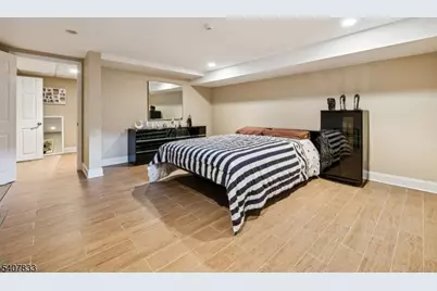 50 Cayuga Way, Millburn, NJ 07078 - Photo 29