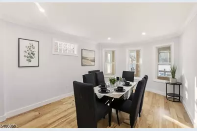 71 Oakland Ter, Newark, NJ 07106 - Photo 9