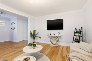 71 Oakland Terrace, Newark, NJ 07106 - Photo 7