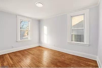 71 Oakland Ter, Newark, NJ 07106 - Photo 15