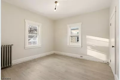 204 Pine St, Roselle, NJ 07203 - Photo 19