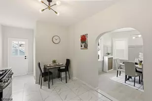 204 Pine St, Roselle, NJ 07203 - Photo 17