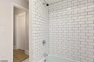 204 Pine St, Roselle, NJ 07203 - Photo 25