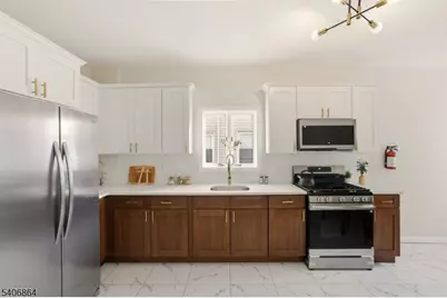 204 Pine St, Roselle, NJ 07203 - Photo 15