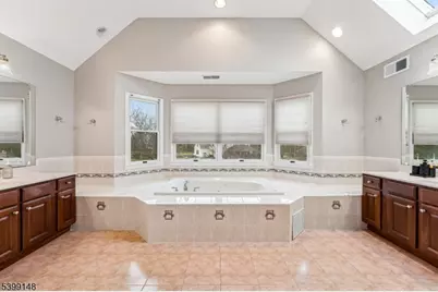 10 Jacobus Ln, Readington, NJ 08822 - Photo 39