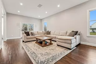 10 Jacobus Ln, Readington, NJ 08822 - Photo 25