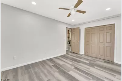 601 Ridgeway Ave, Old Bridge Township, NJ 08879 - Photo 31