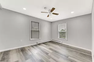 601 Ridgeway Ave, Old Bridge Township, NJ 08879 - Photo 29